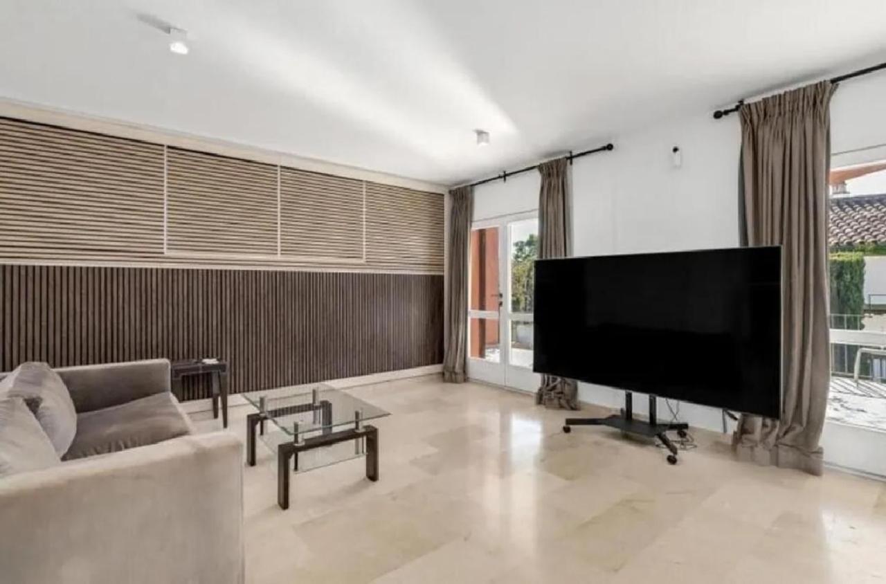 Casa Tiana Vito Holiday home *